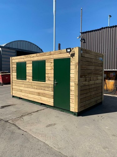 20ft 8ft cladded shipping - x,
